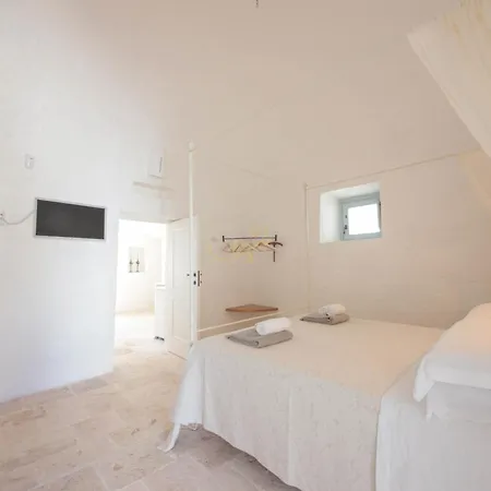 Villa Td Marlu Luxury Trulli Experience With Stunning Pool *