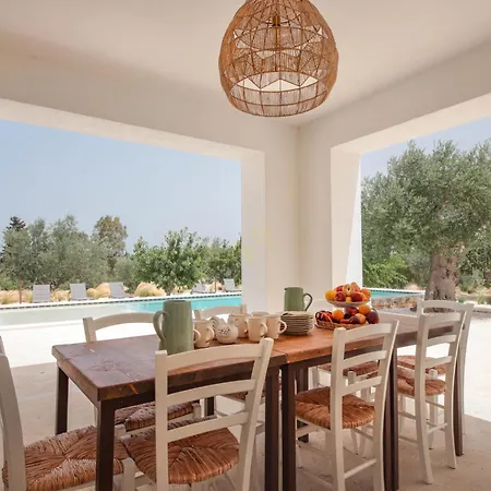 Td Marlu Luxury Trulli Experience With Stunning Pool * Castellana Grotte