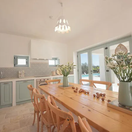 Td Marlu Luxury Trulli Experience With Stunning Pool Villa